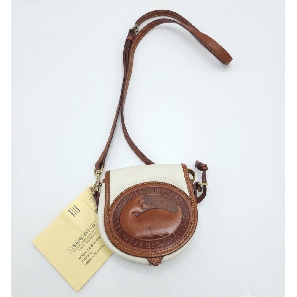 Vintage Dooney & Bourke AWL Big Duck Bag Crossbody Cream British Tan Q150C BO